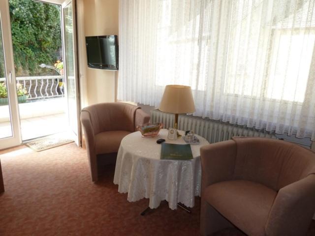 Alte Weinstube Hotel Enkirch Kültér fotó