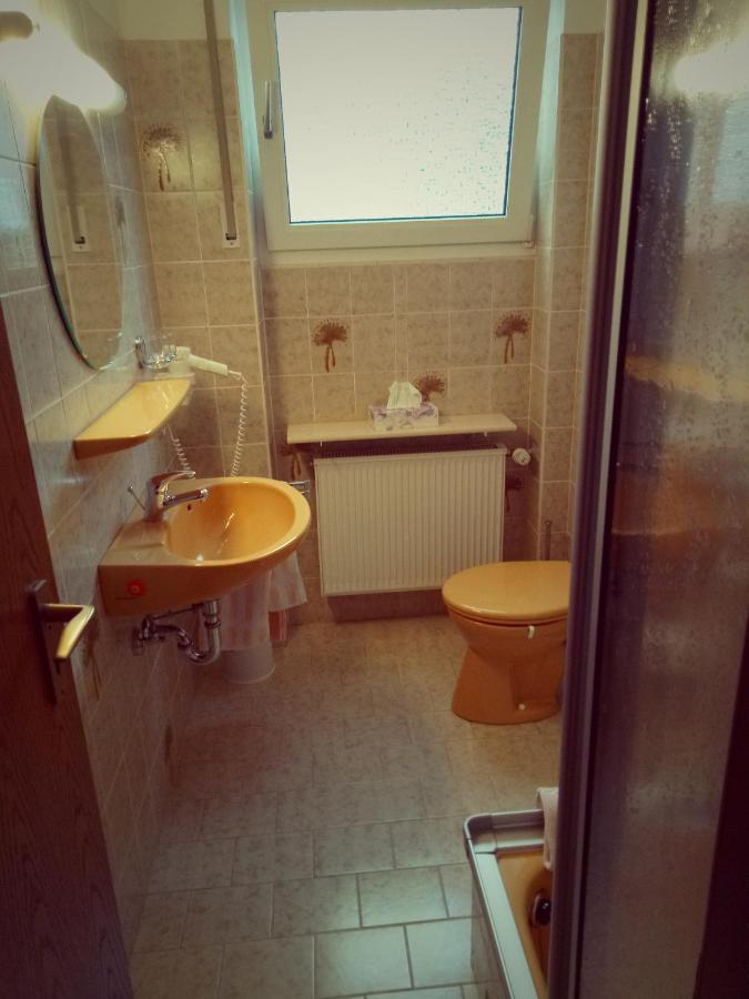 Alte Weinstube Hotel Enkirch Kültér fotó
